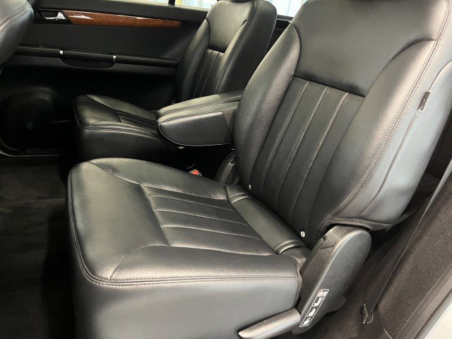 Used 2008 Mercedes-Benz R 350 4MATIC image 26