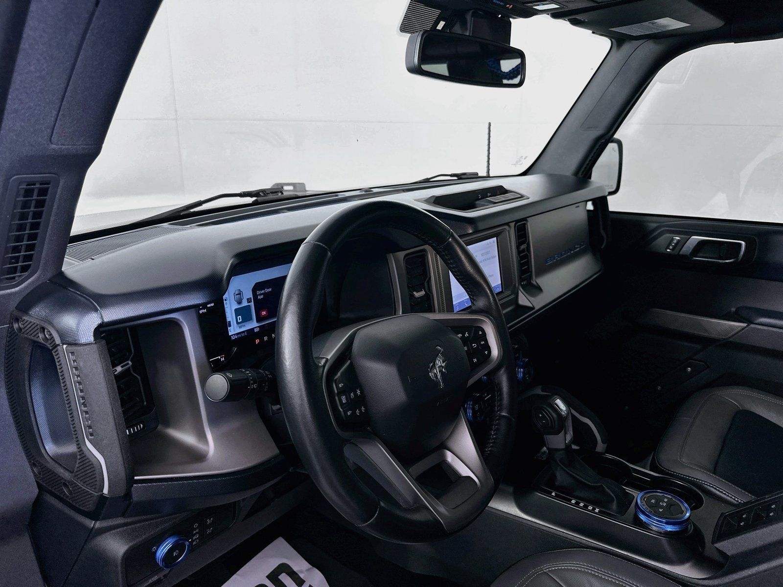 Used 2021 Ford Bronco Outer Banks AWD/4WD image 9