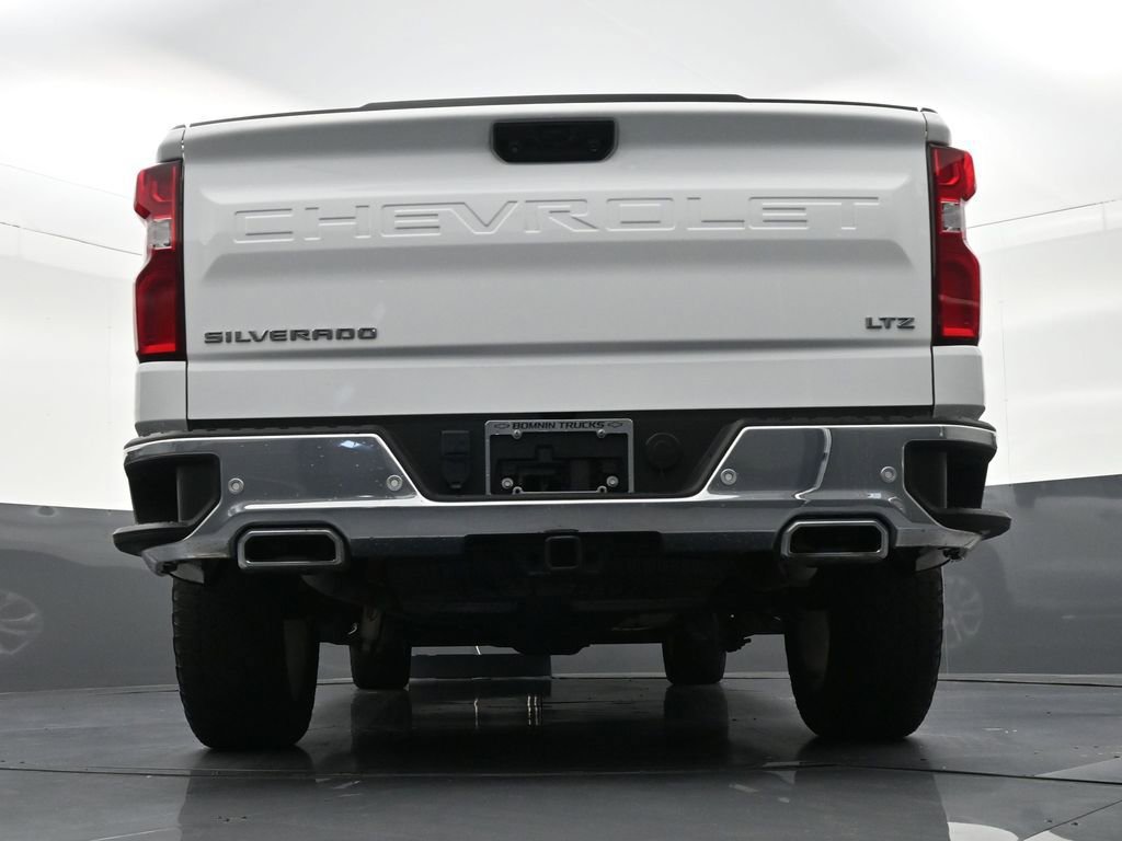 Used 2022 Chevrolet Silverado 1500 LTZ w/ Z71 Off-Road Package image 27