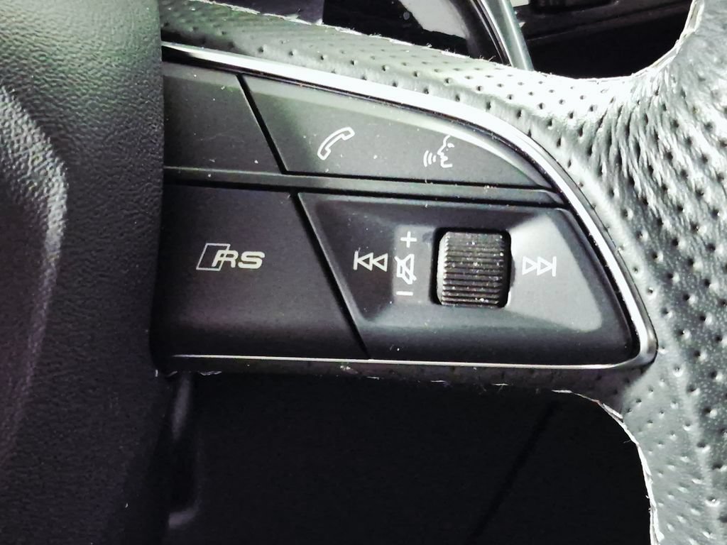 Used 2023 Audi RS Q8 AWD/4WD image 13