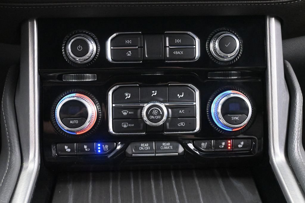 Used 2023 GMC Yukon XL Denali AWD/4WD image 35