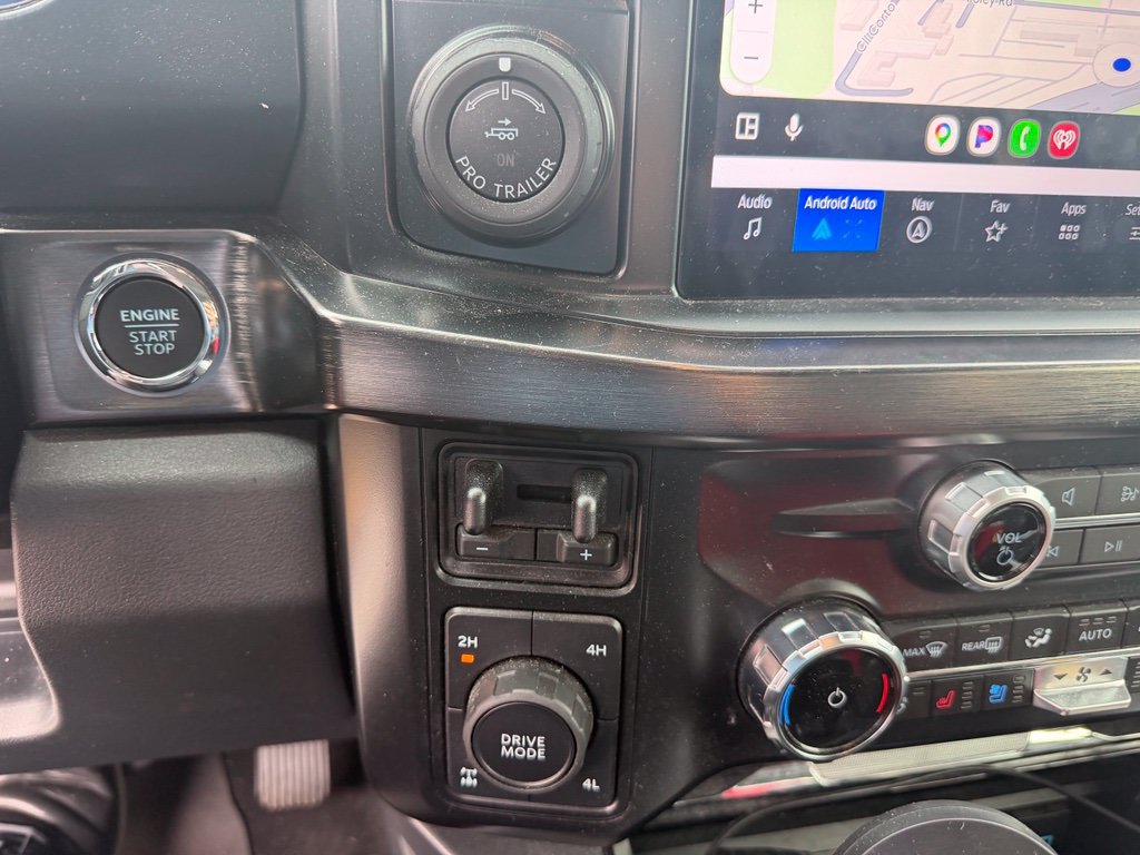 Used 2024 Ford F350 Lariat w/ Lariat Ultimate Package AWD/4WD image 5