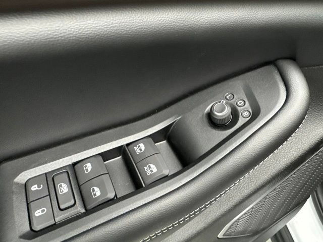 New 2026 Jeep Grand Cherokee Limited AWD/4WD image 18