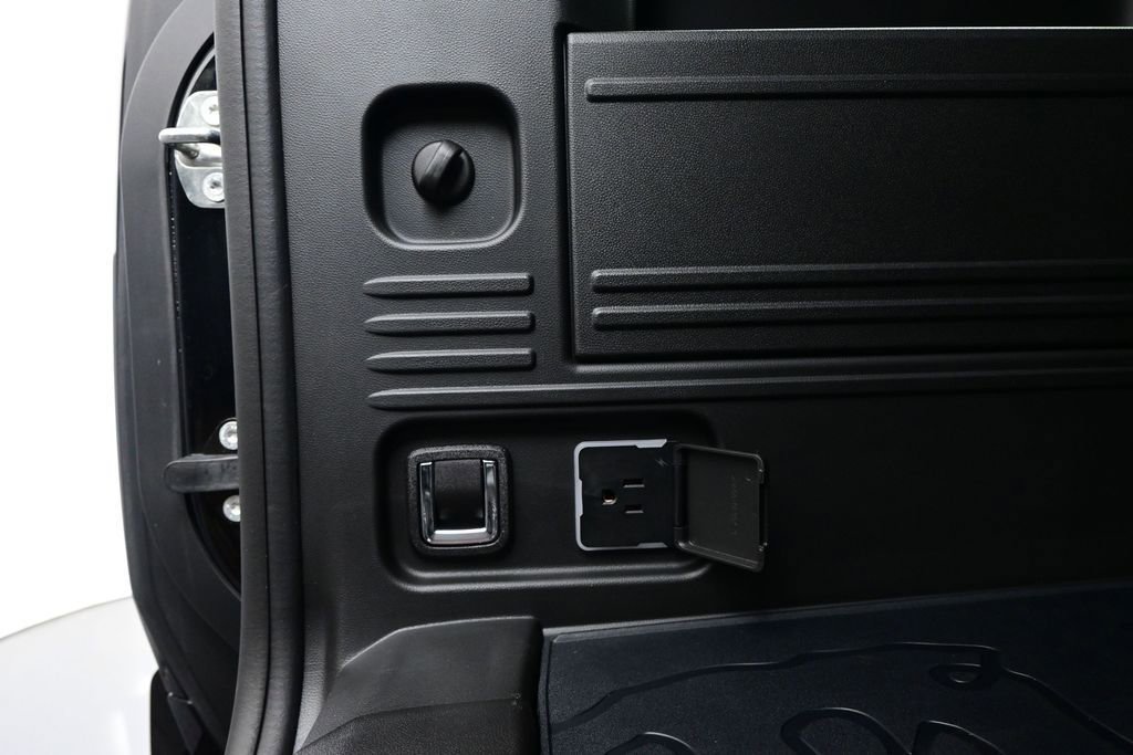 Used 2025 GMC Hummer EV 3X AWD/4WD image 34