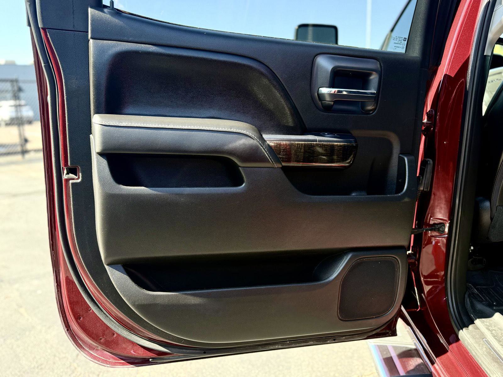 Used 2016 GMC Sierra 3500 Denali w/ Duramax Plus Package AWD/4WD image 14