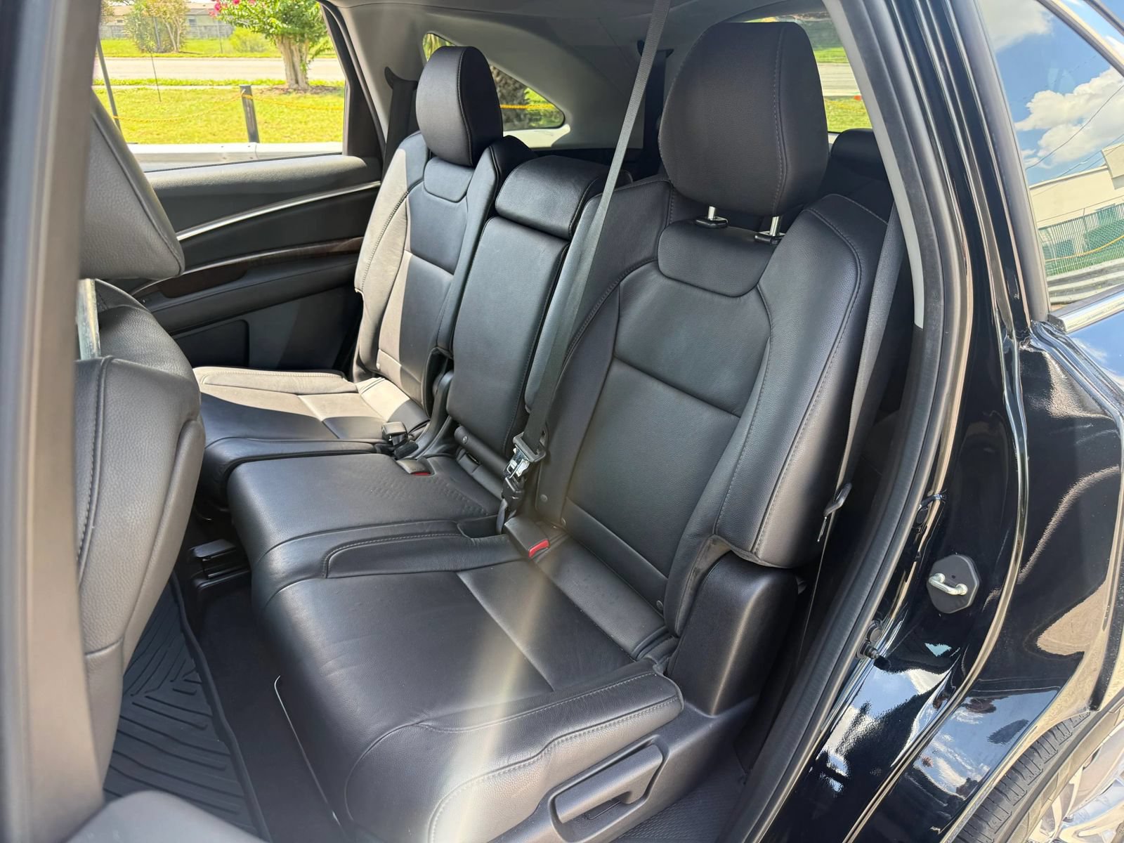 Used 2020 Acura MDX FWD image 11