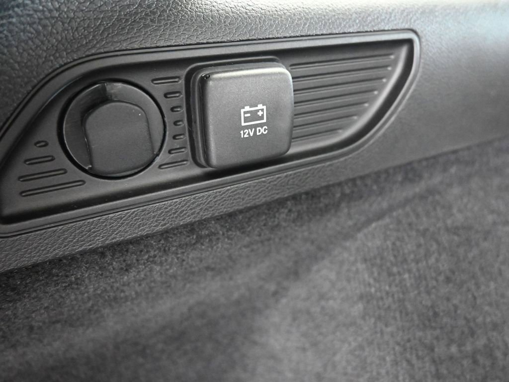 Used 2024 Jeep Grand Cherokee Overland w/ Luxury Tech Group IV image 47