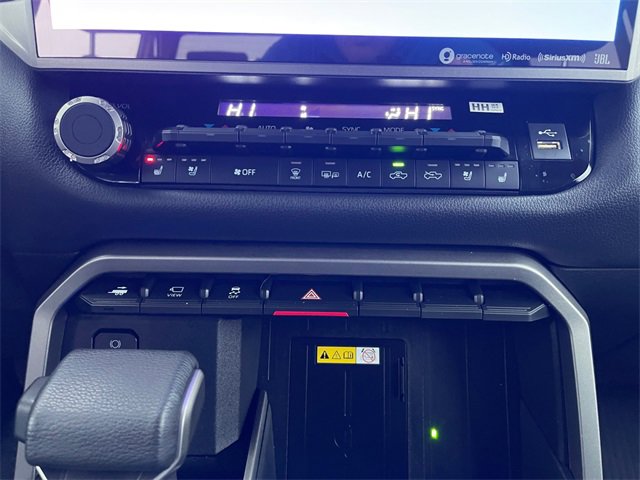 Used 2023 Toyota Tundra Limited image 26