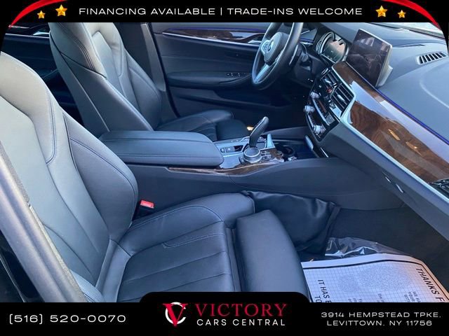 Used 2019 BMW 530e xDrive w/ M Sport Package image 21