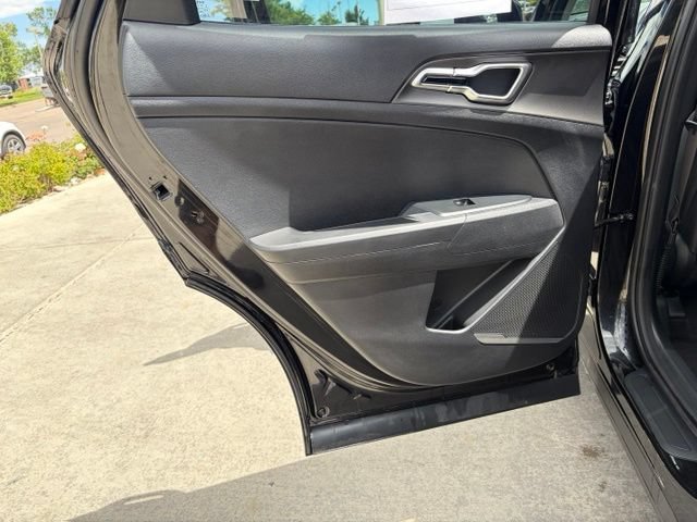 Used 2026 Kia Sportage S AWD/4WD image 16