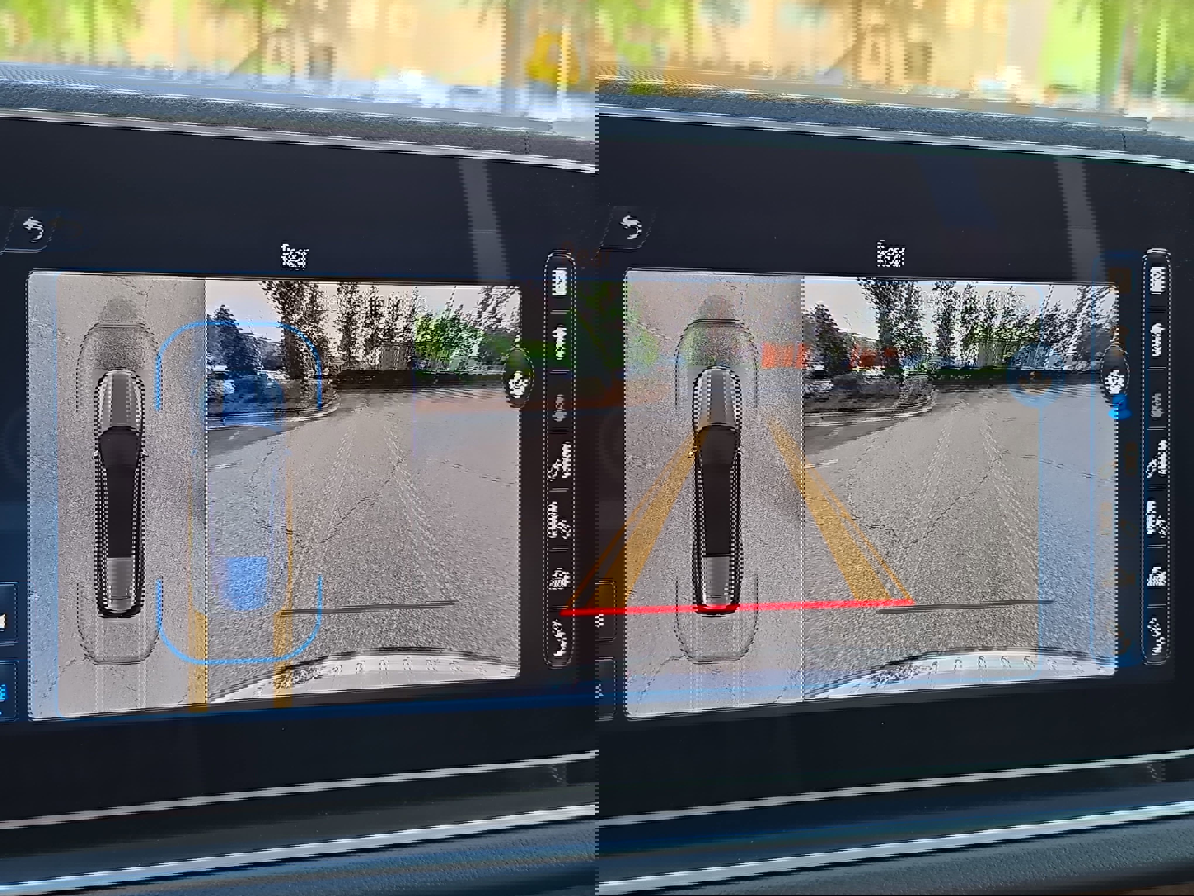 Used 2024 Mercedes-Benz GLS 580 4MATIC image 24