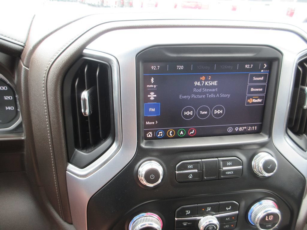 Certified 2020 GMC Sierra 3500 SLT w/ SLT Premium Plus Package AWD/4WD image 35