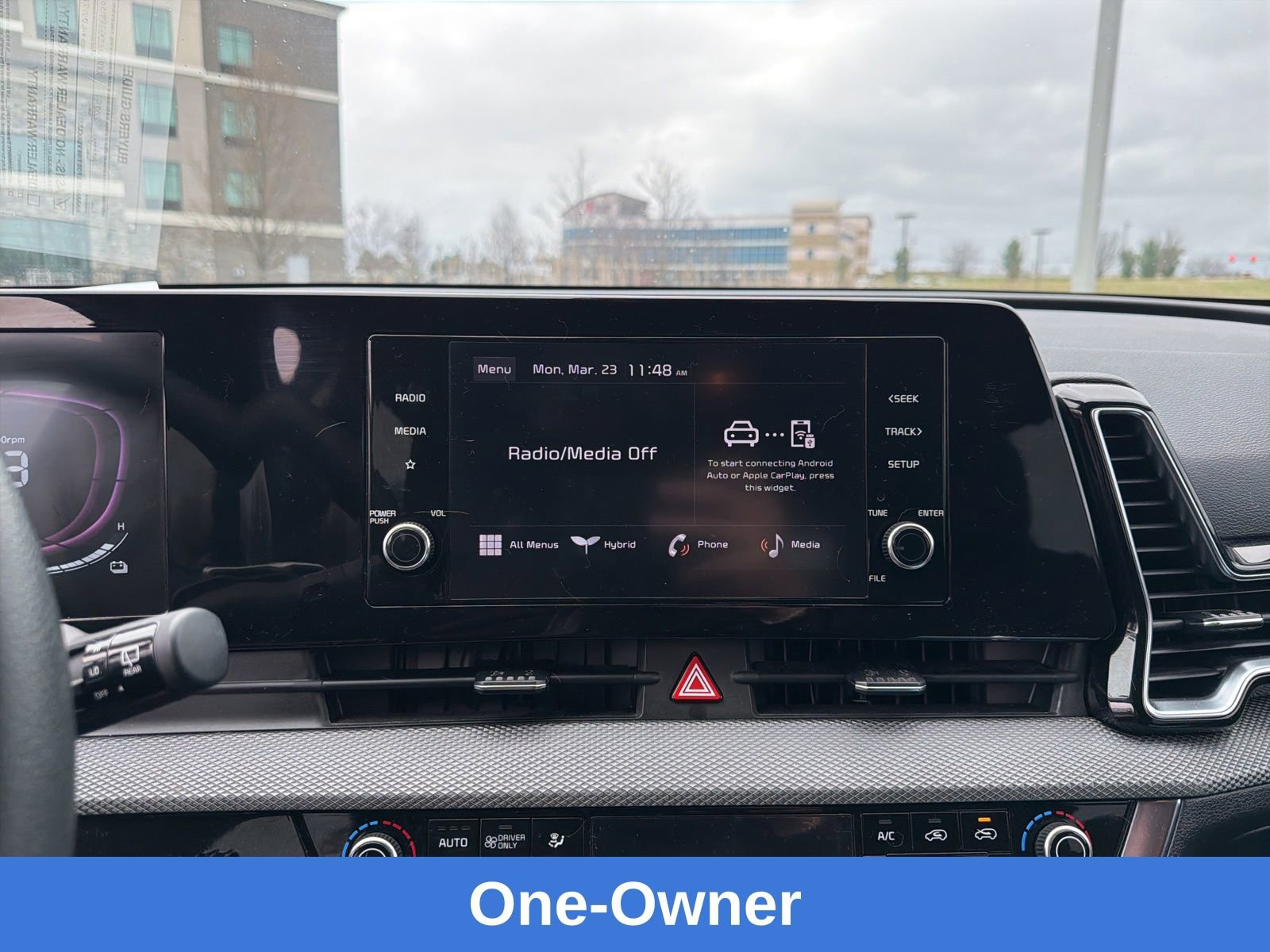 Used 2024 Kia Sportage LX image 13