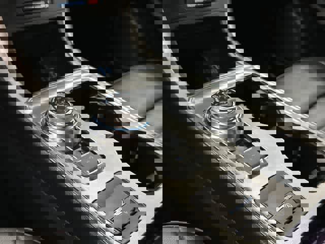 Used 2022 Ford Edge SEL w/ Convenience Package image 24