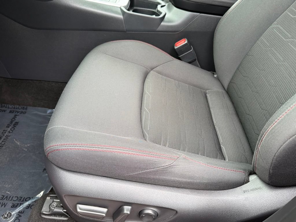 Used 2021 Toyota RAV4 SE w/ Weather & Moonroof Package AWD/4WD image 36