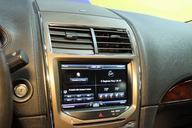 Used 2015 Lincoln MKX Base 4D Sport Utility w/ Equipment Group 101A image 21