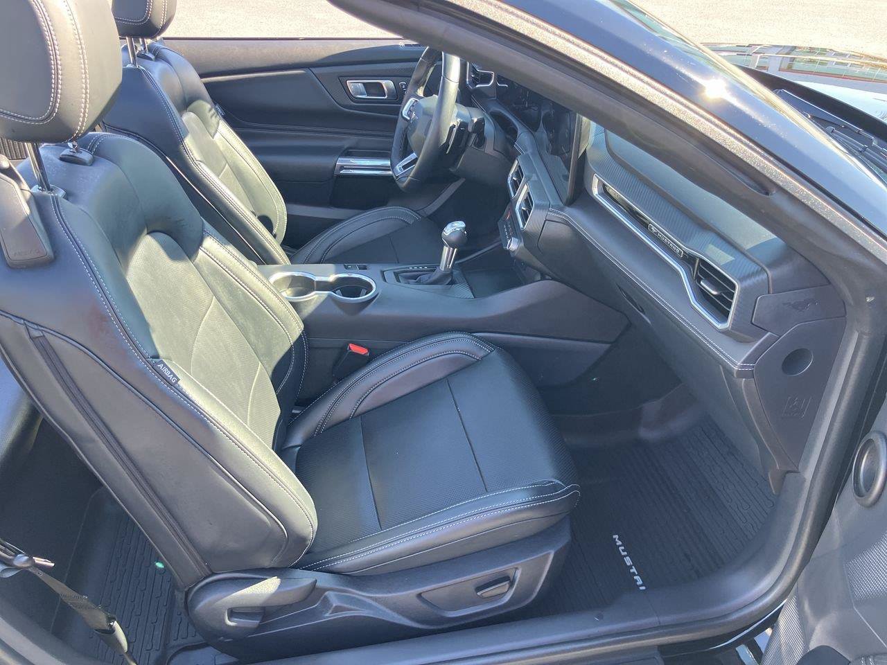 Used 2025 Ford Mustang GT Premium RWD image 39