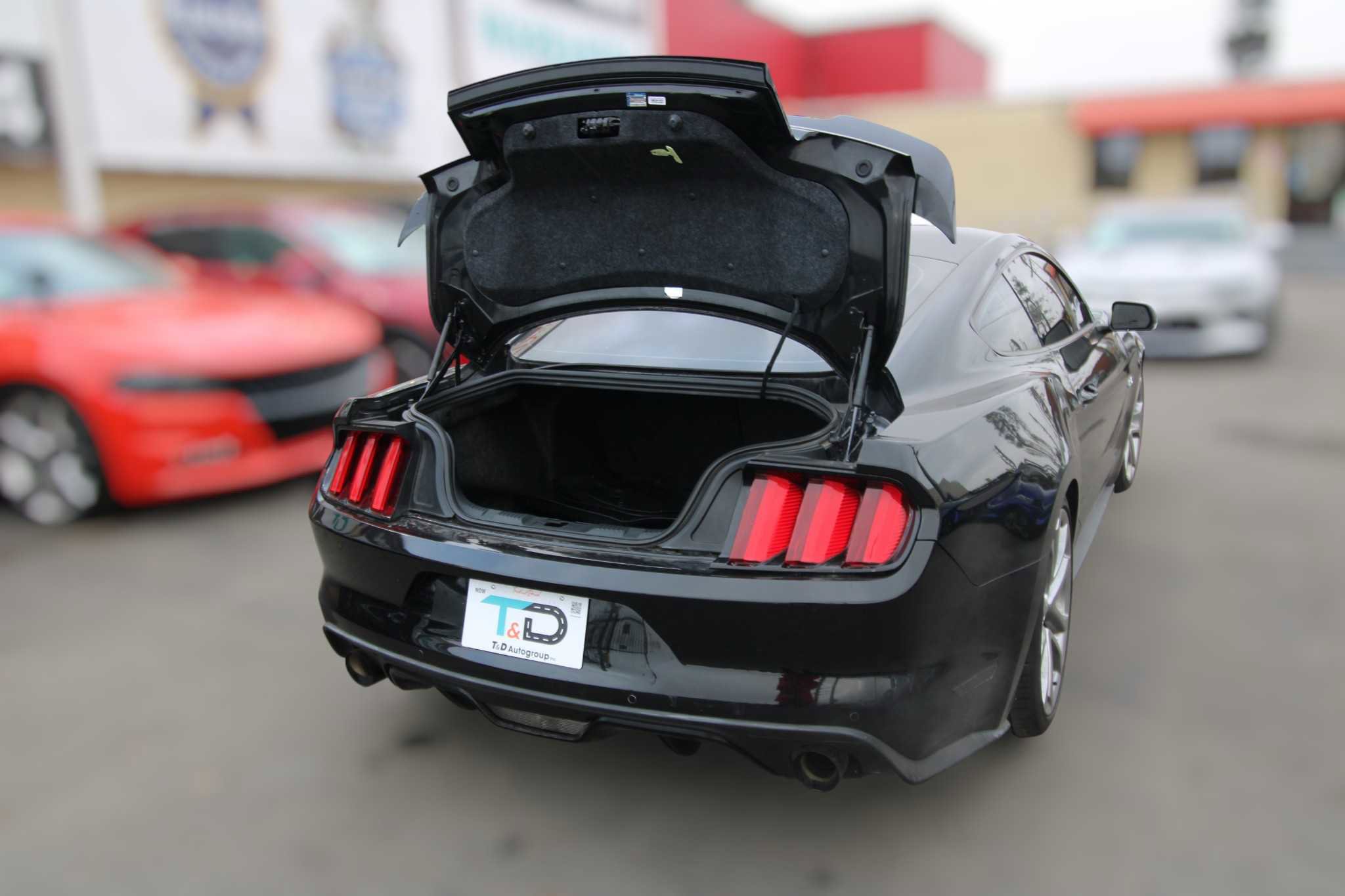 Used 2015 Ford Mustang GT Premium w/ GT Performance Package image 39