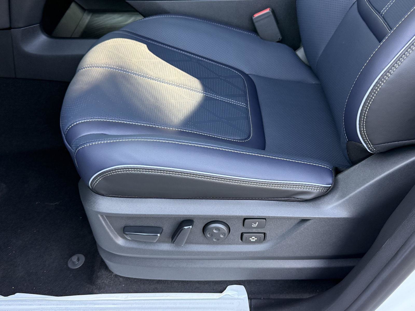 New 2027 INFINITI QX80 Sensory AWD/4WD image 22