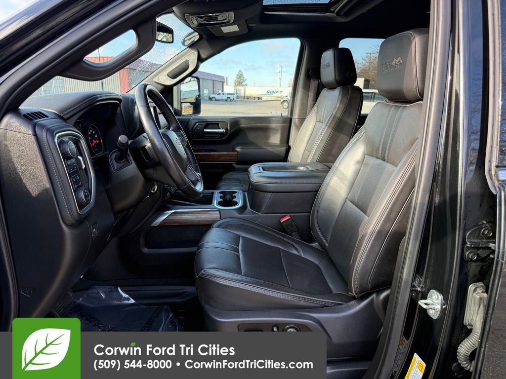 Used 2021 Chevrolet Silverado 3500 High Country w/ Z71 Off-Road Package AWD/4WD image 2
