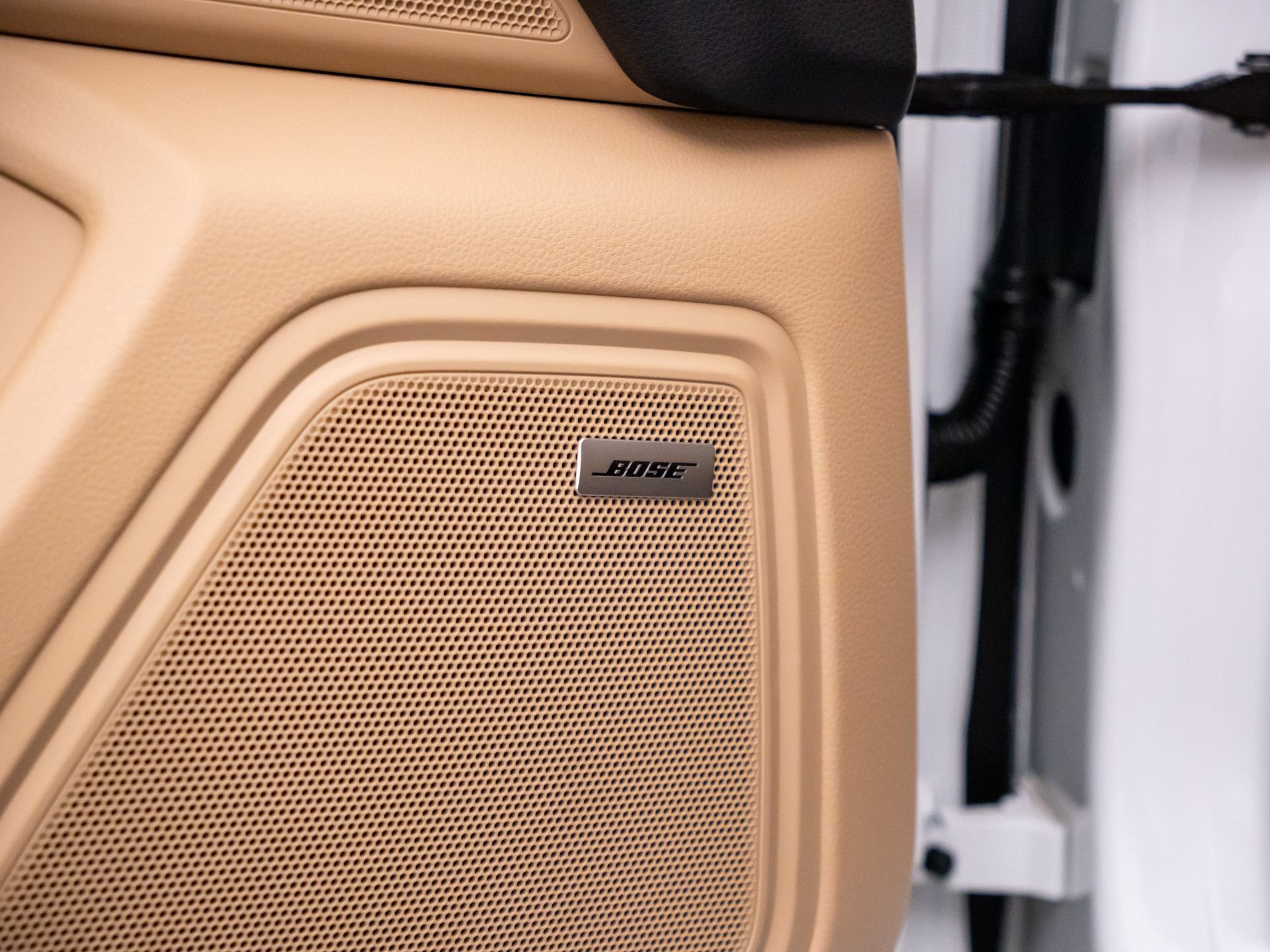 Certified 2026 Porsche Macan AWD/4WD image 15