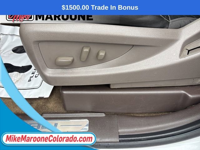 Used 2017 GMC Yukon XL Denali w/ Open Road Package image 12