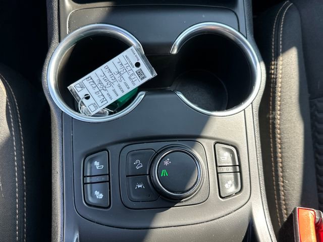 Used 2020 GMC Terrain SLE w/ Driver Convenience Package image 21