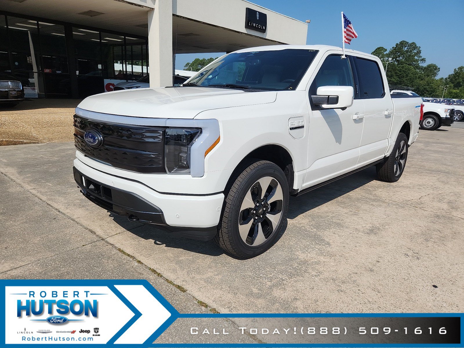 New 2023 Ford F150 Lightning Platinum AWD/4WD image 2