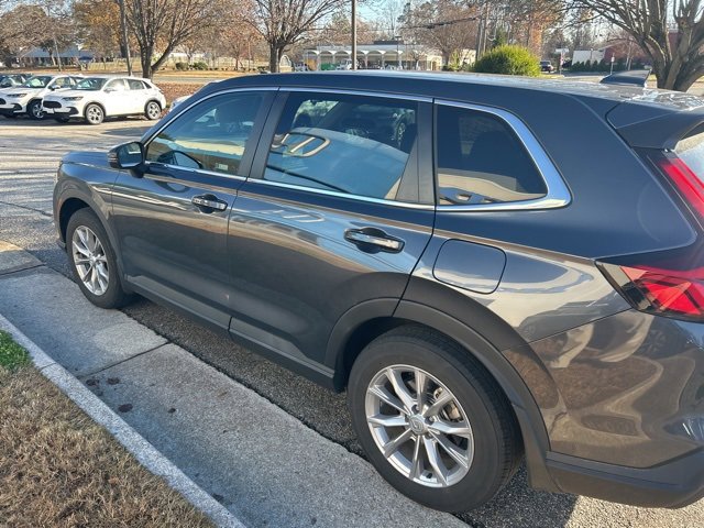 Used 2023 Honda CR-V EX-L image 4