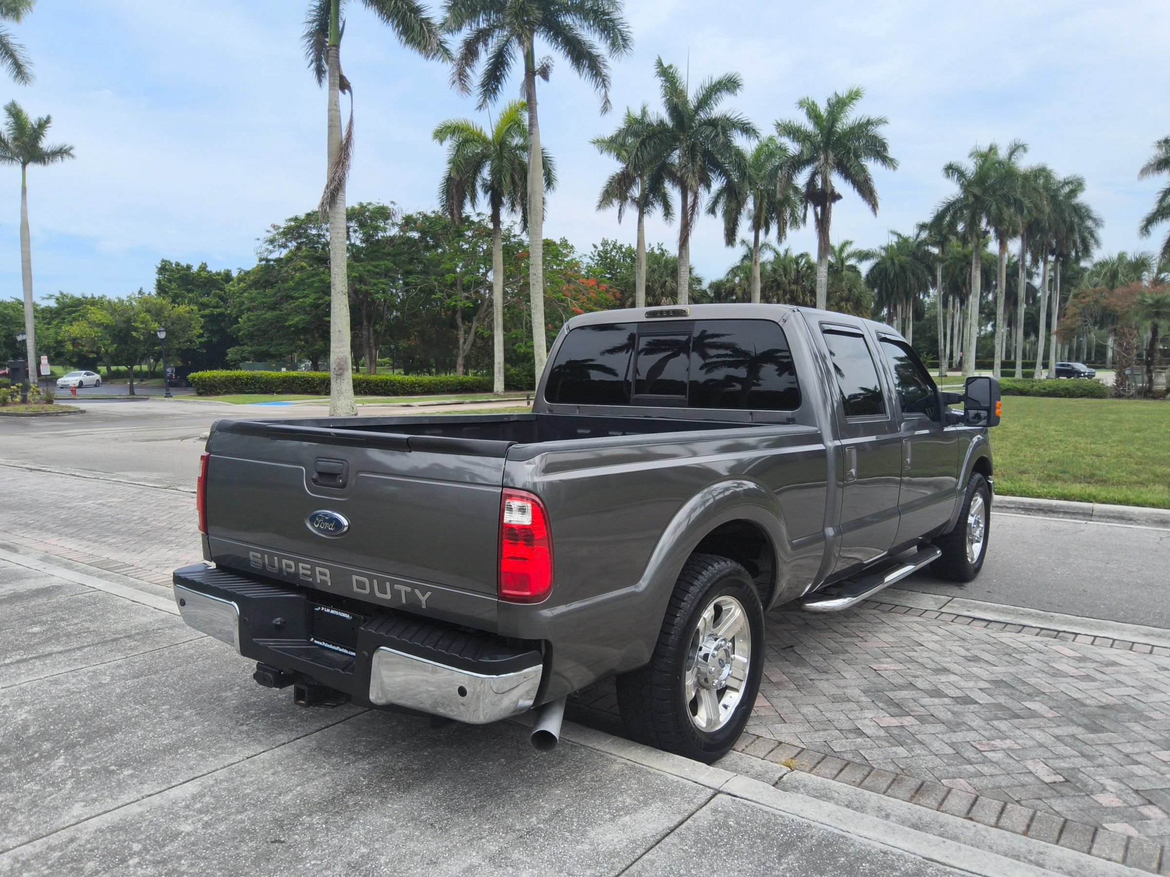 Used 2011 Ford F250 Lariat w/ Lariat Interior Pkg RWD image 7