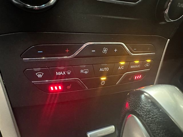 Used 2017 Ford Edge SEL w/ Equipment Group 201A AWD/4WD image 11
