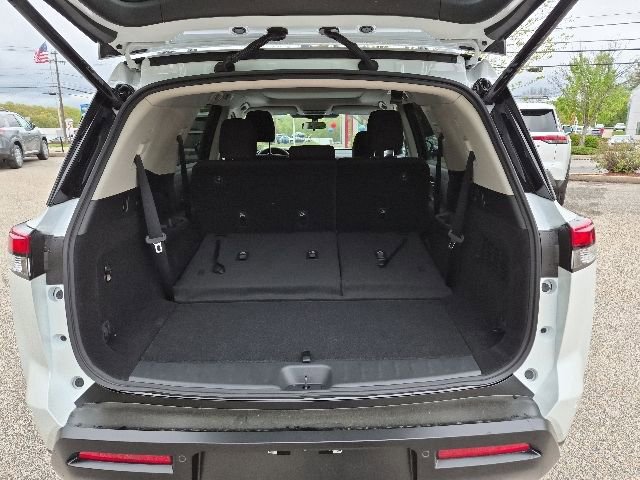 New 2026 Nissan Pathfinder SV AWD/4WD image 9