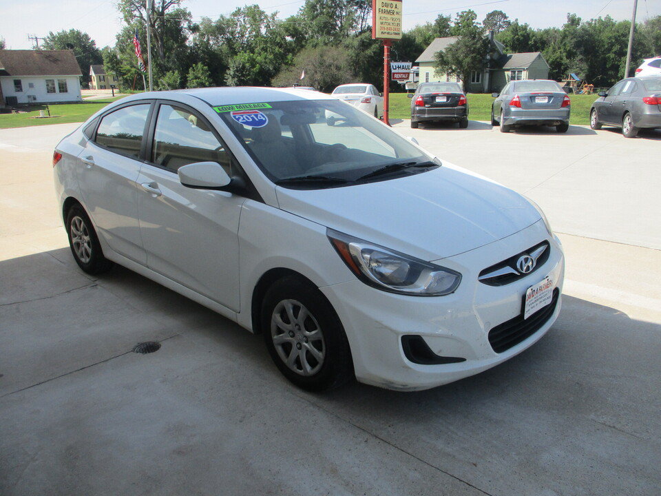 Used 2014 Hyundai Accent GLS FWD image 17