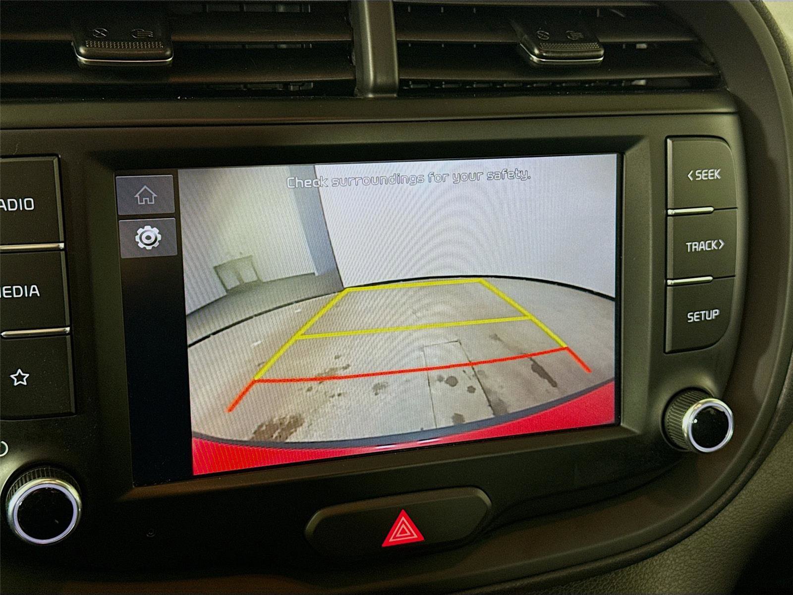 Used 2024 Kia Soul LX w/ LX Technology Package image 15