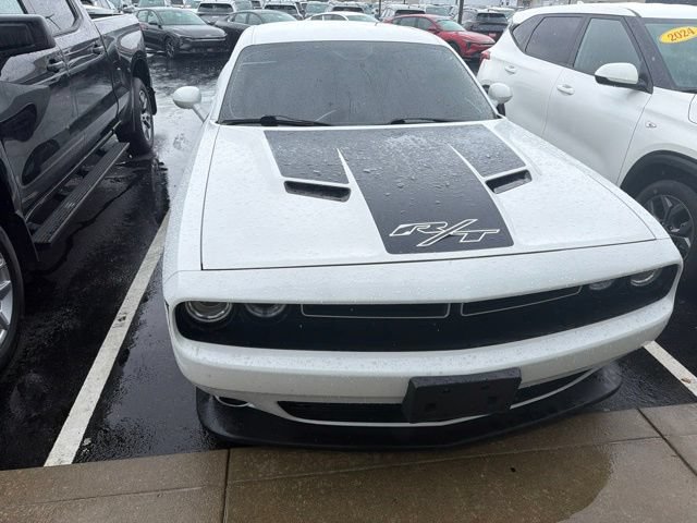 Used 2018 Dodge Challenger R/T Plus RWD image 3