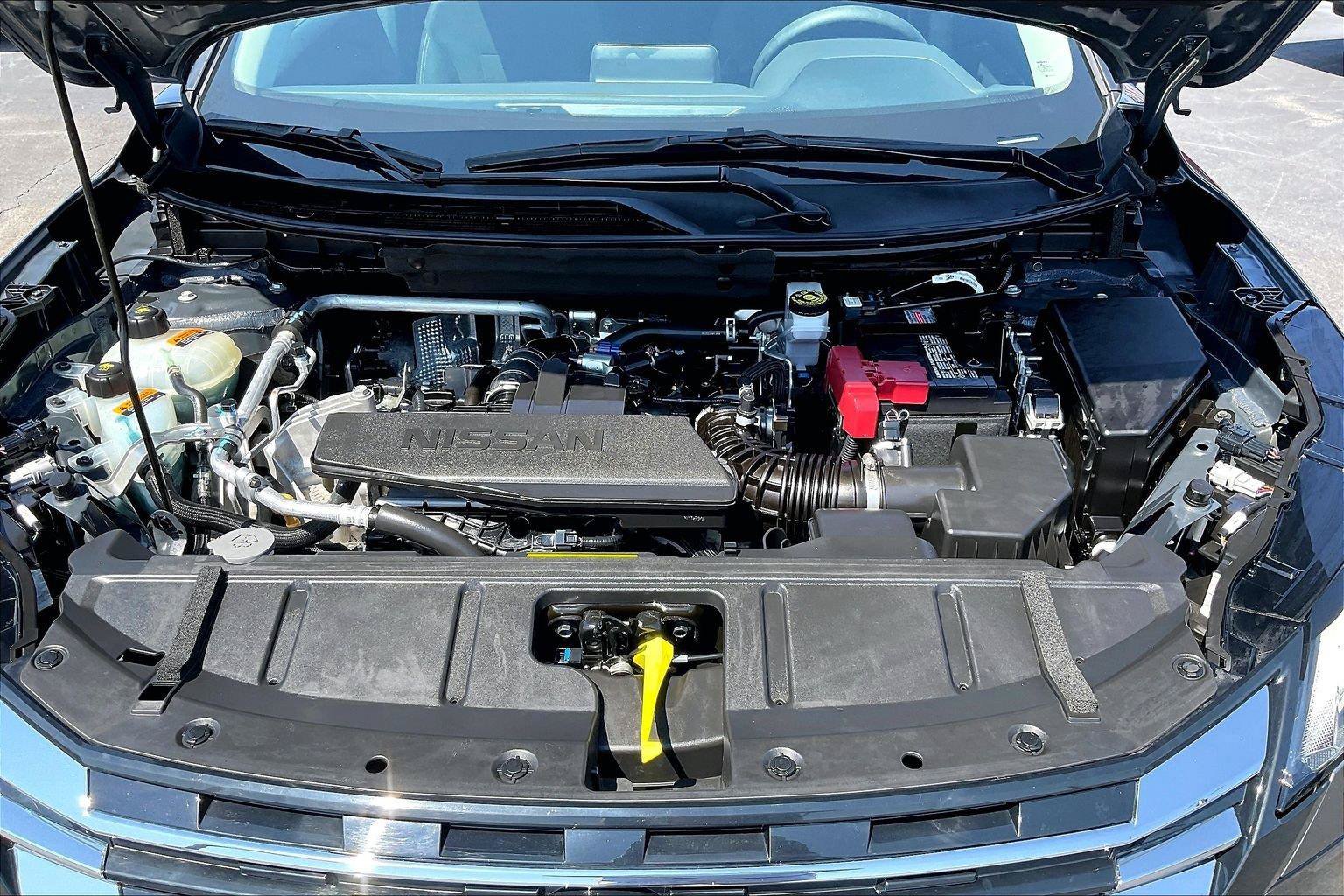 Certified 2025 Nissan Rogue S FWD image 11