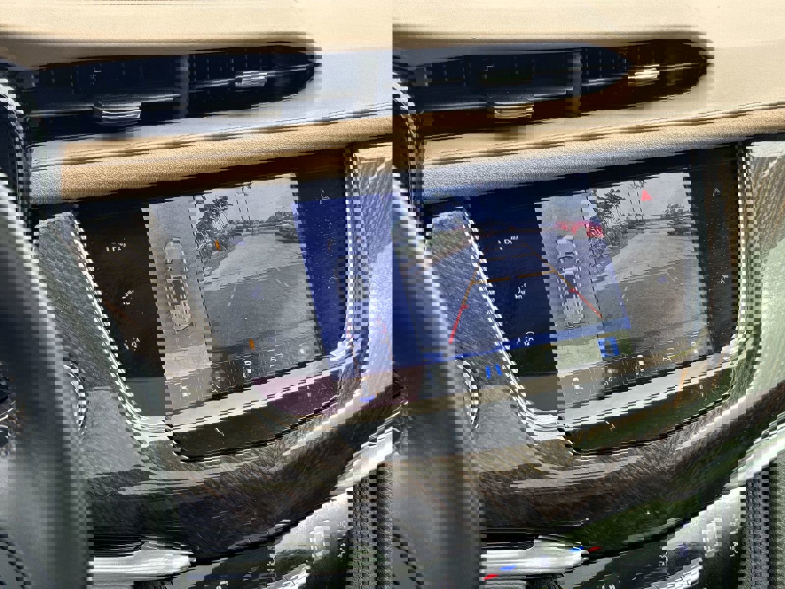 Used 2024 Cadillac XT6 Premium Luxury w/ Platinum Package image 25