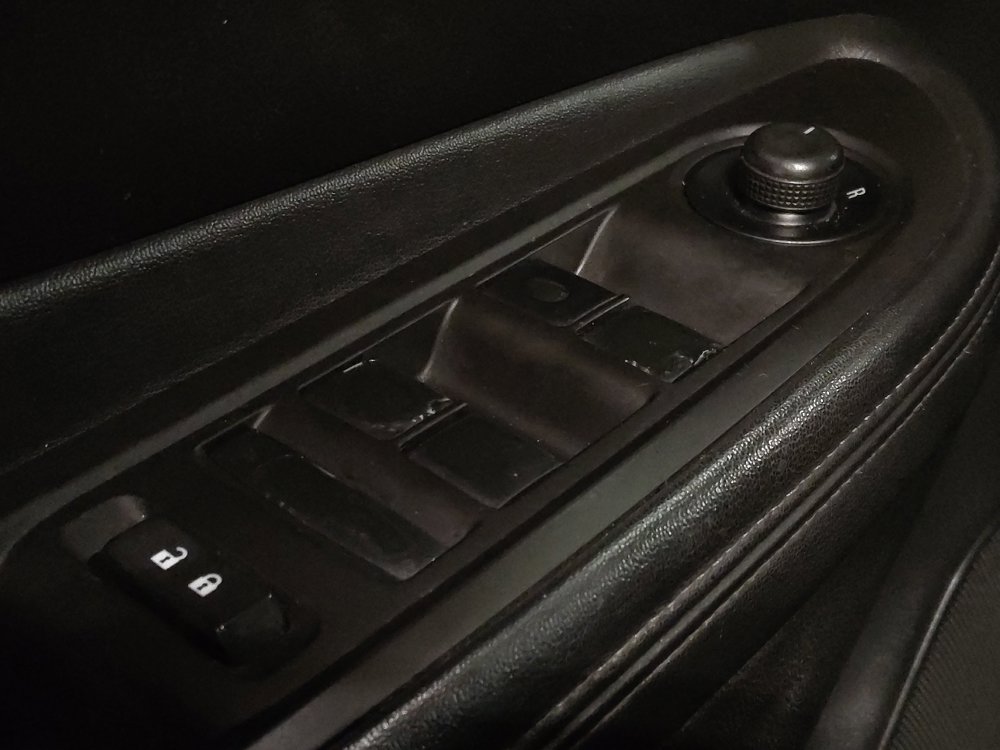 Used 2017 Buick Encore Essence image 27