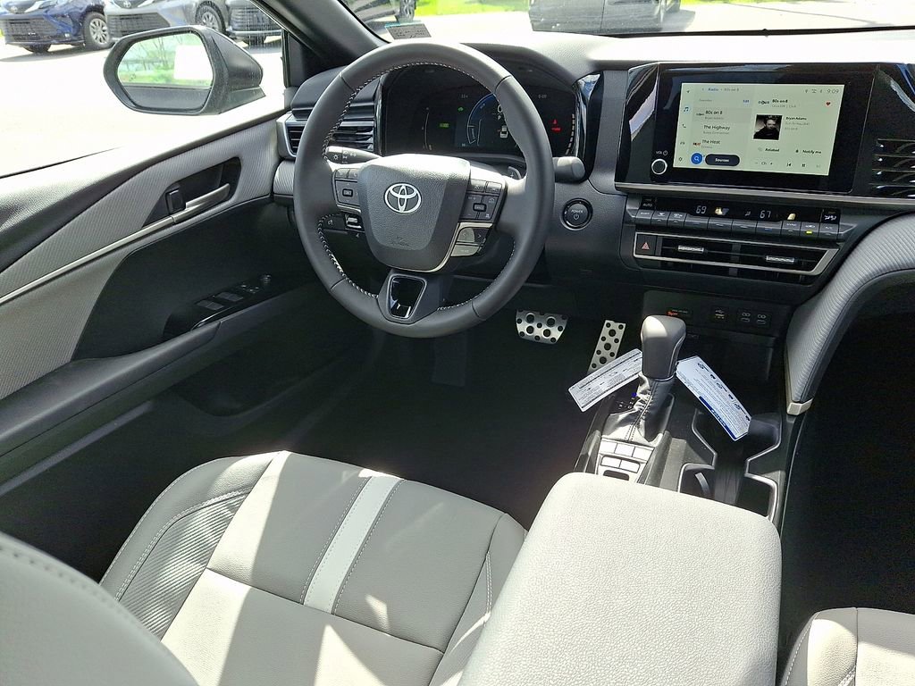New 2026 Toyota Camry SE AWD/4WD image 10