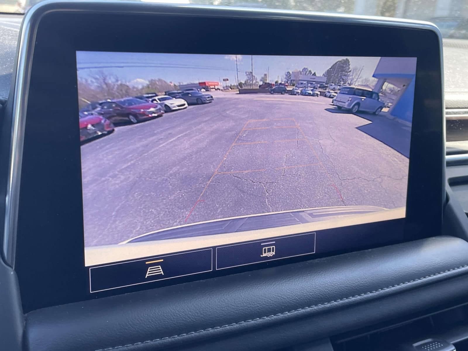 Used 2021 Chevrolet Tahoe Z71 AWD/4WD image 18