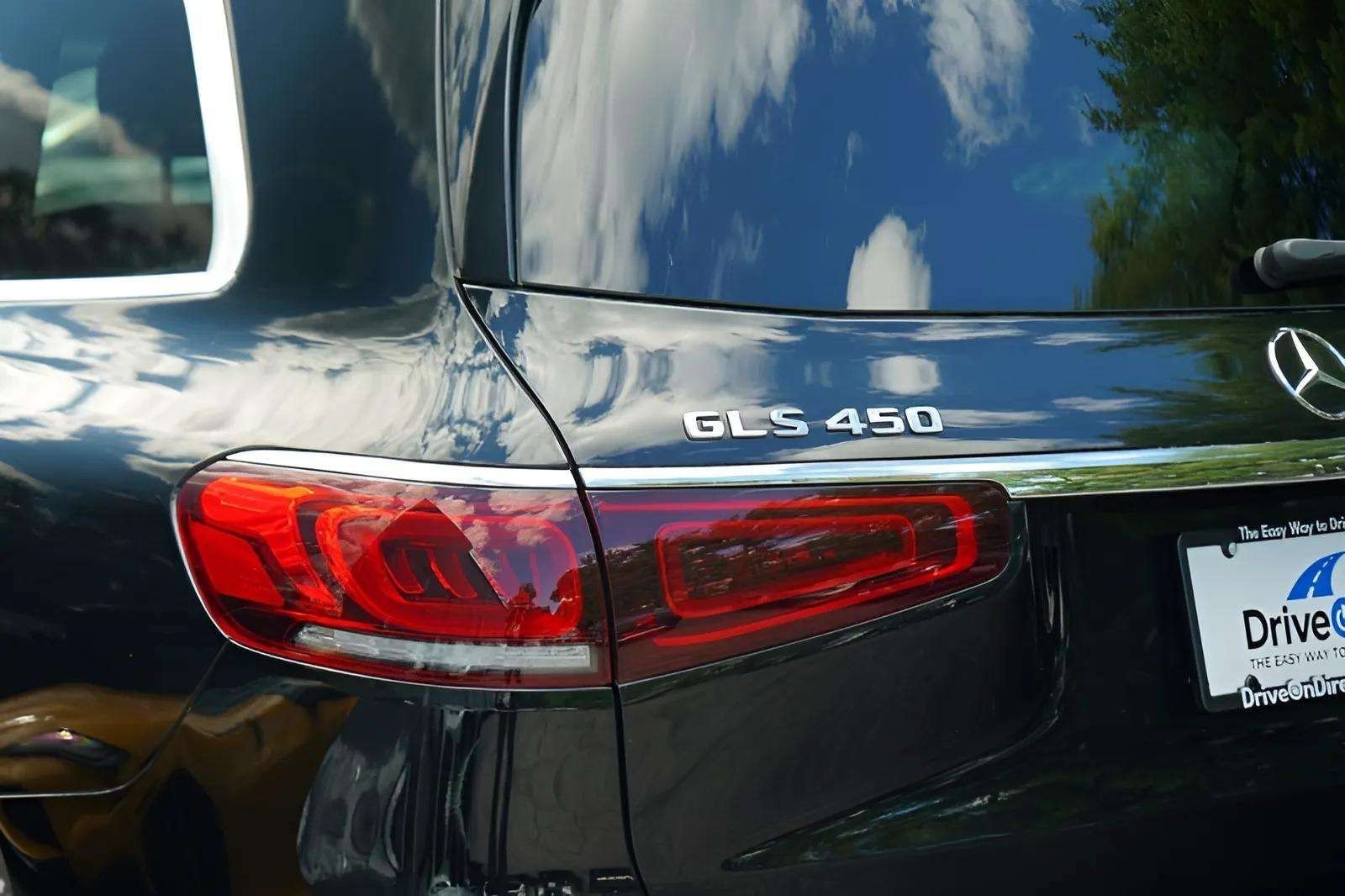 Used 2022 Mercedes-Benz GLS 450 4MATIC image 30