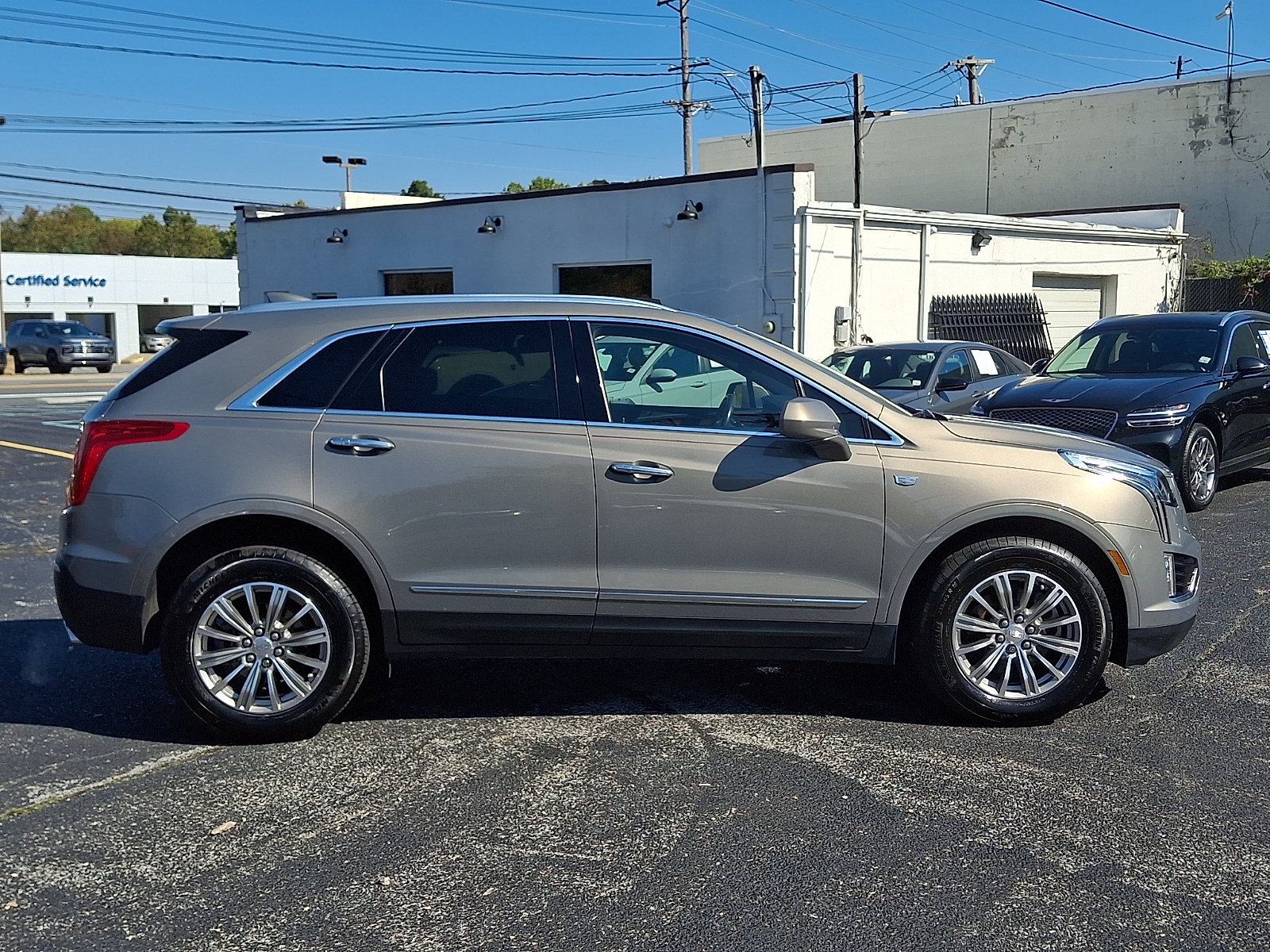 Used 2019 Cadillac XT5 Luxury FWD image 7