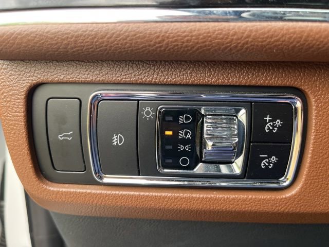 Used 2024 Lincoln Navigator L Reserve image 16