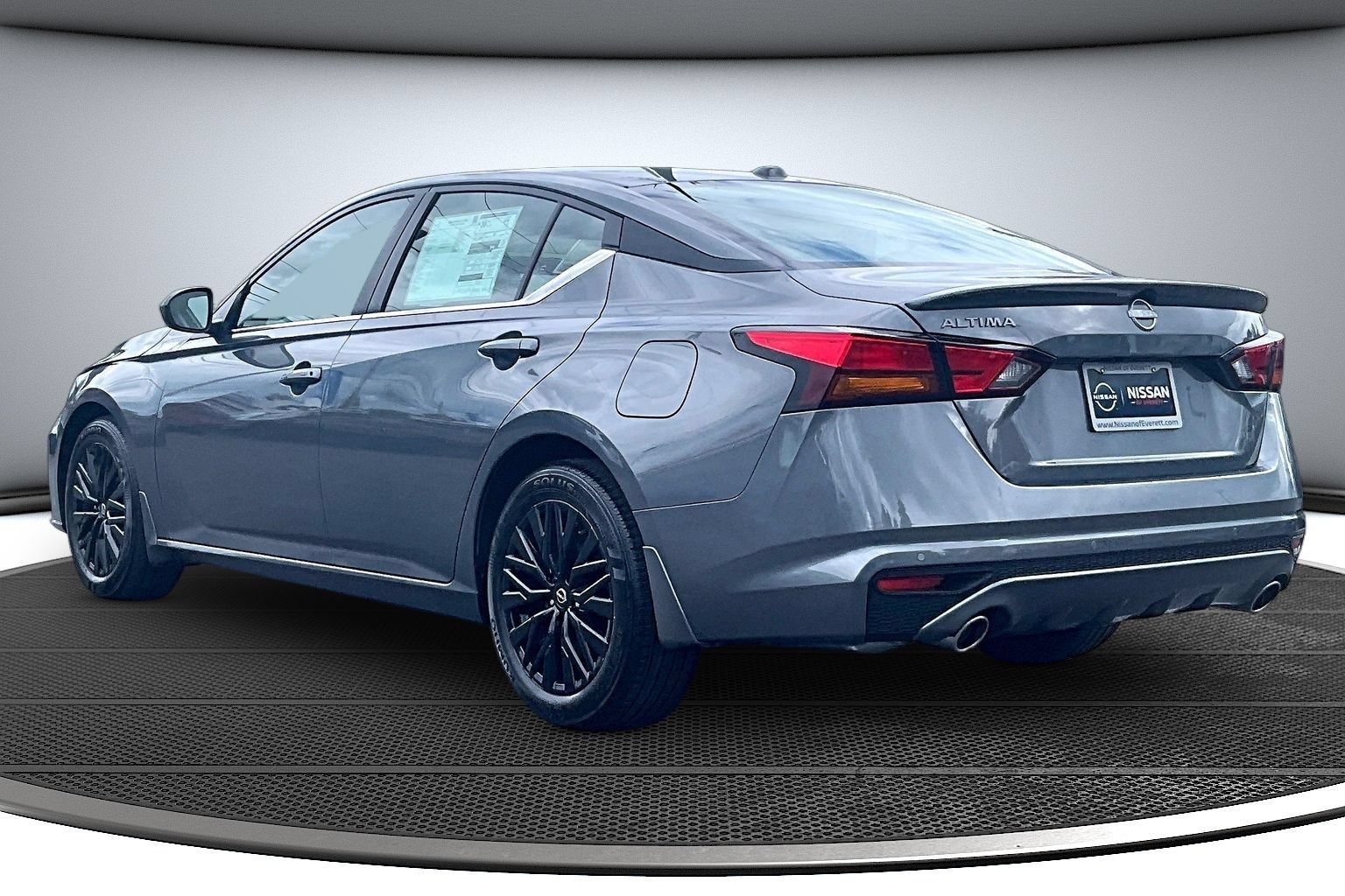 New 2026 Nissan Altima 2.5 SV w/ SV Special Edition Package FWD image 3