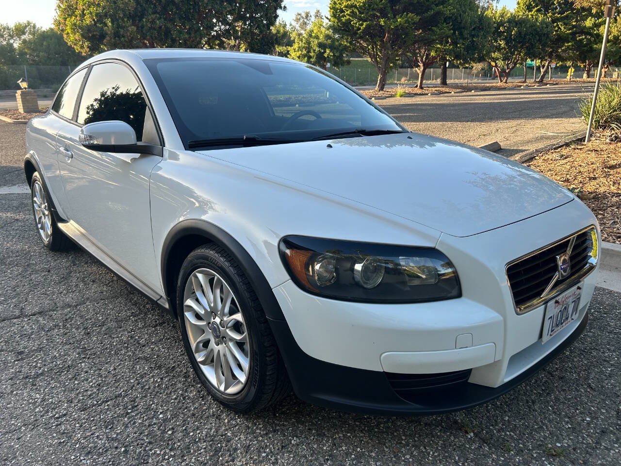 Used 2009 Volvo C30 FWD image 9