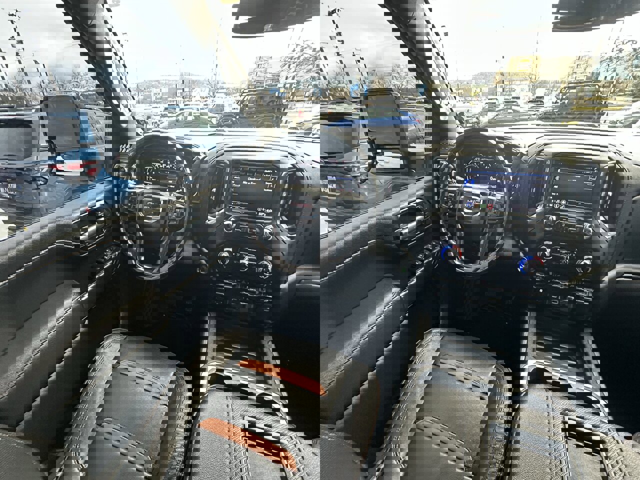 Used 2021 GMC Sierra 2500 AT4 w/ Gooseneck/5TH Wheel Package image 5