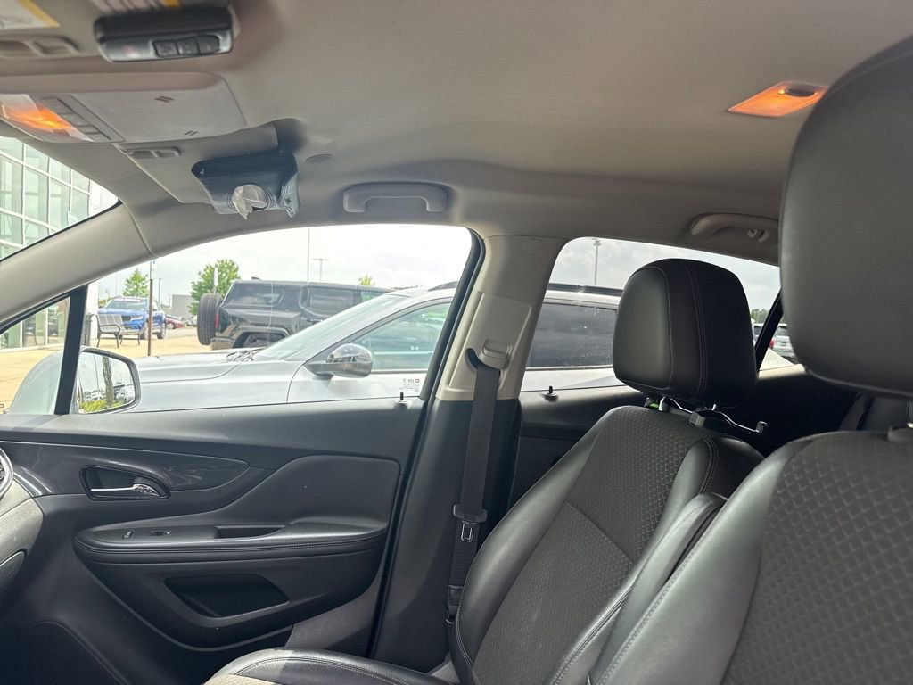Used 2019 Buick Encore Preferred FWD image 11