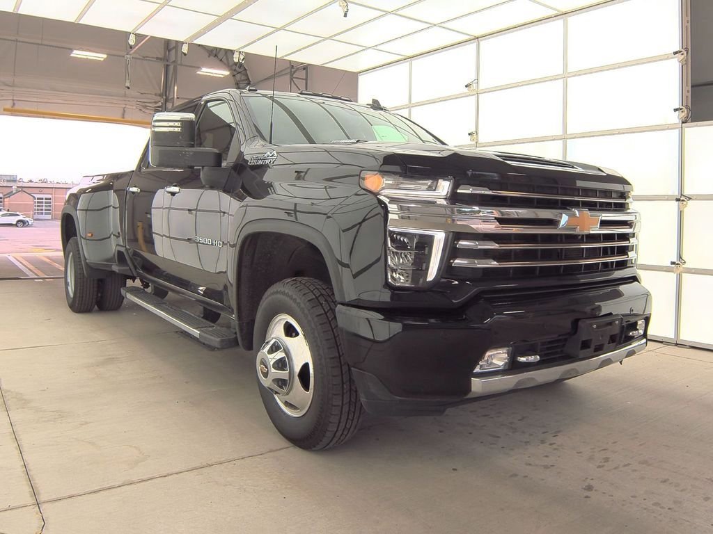 Used 2023 Chevrolet Silverado 3500 High Country image 1