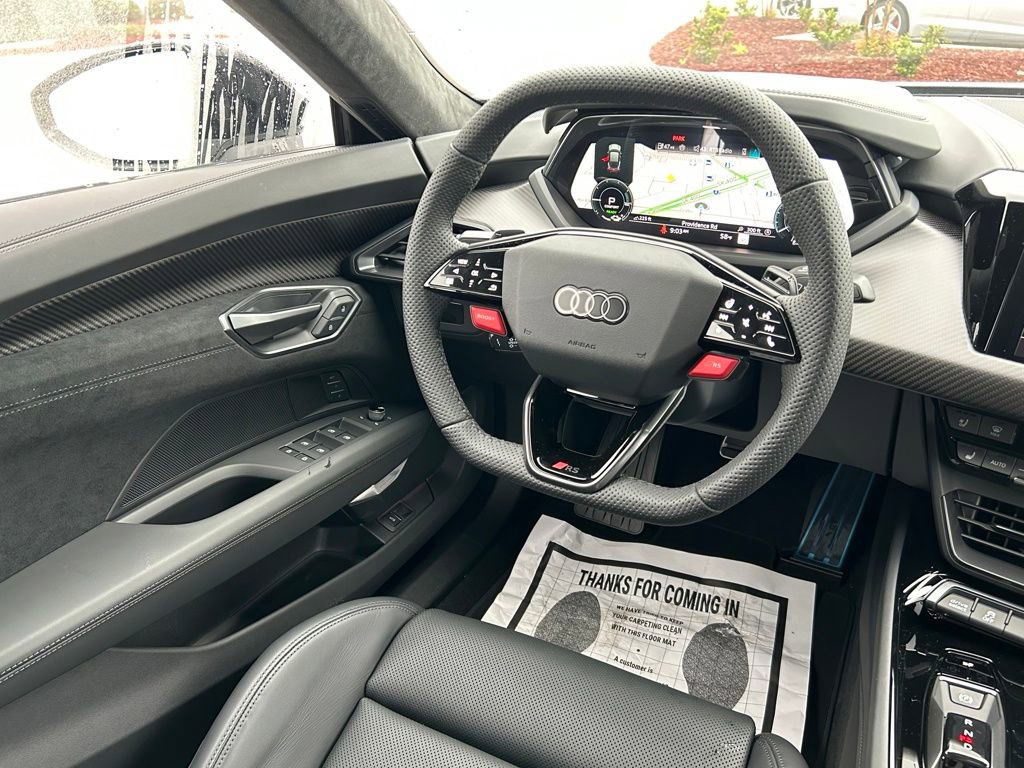 New 2026 Audi RS e-tron GT Base image 9