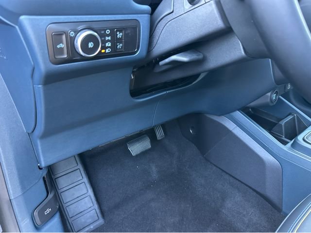 Used 2025 Ford Maverick Lobo image 32